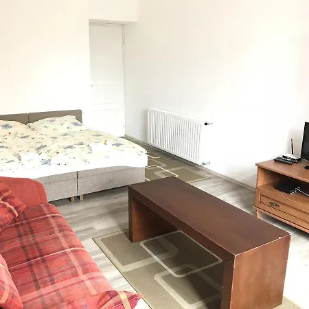 Mate Gold Iv Apartment